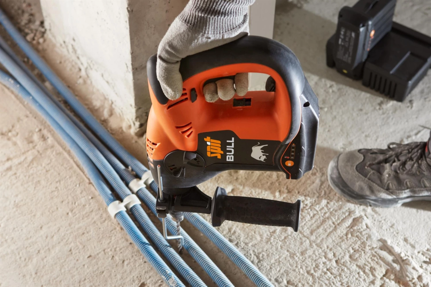 054514 Spitbull 36V SDS Plus Marteau Perforateur Sans Fil 36 V - 6.2 Ah Avec Système De Montage Unique 4 054514 Spitbull 36V SDS Plus Marteau Perforateur Sans Fil 36 V - 6.2 Ah Avec Système De Montage Unique – Image 4