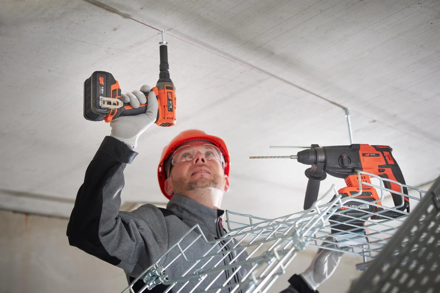 Spit Visseuse à Choc Sans Fil 054556 Clé à Chocs/visseuse à Batterie W18 18 Volt, Sans Batteries Ni Chargeur 4 Spit Visseuse à Choc Sans Fil 054556 Clé à Chocs/visseuse à Batterie W18 18 Volt, Sans Batteries Ni Chargeur – Image 4