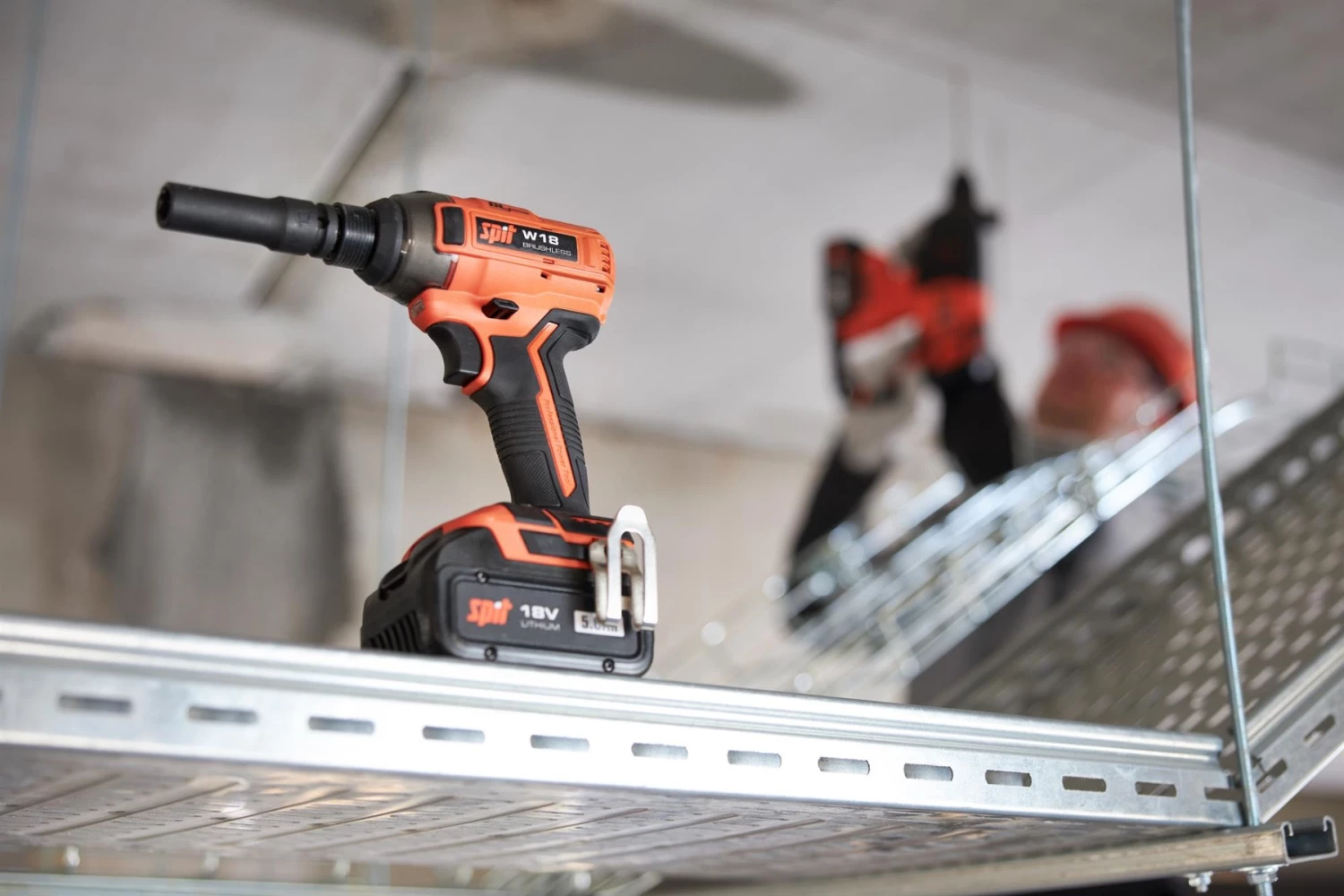 Spit Visseuse à Choc Sans Fil 054556 Clé à Chocs/visseuse à Batterie W18 18 Volt, Sans Batteries Ni Chargeur 5 Spit Visseuse à Choc Sans Fil 054556 Clé à Chocs/visseuse à Batterie W18 18 Volt, Sans Batteries Ni Chargeur – Image 5