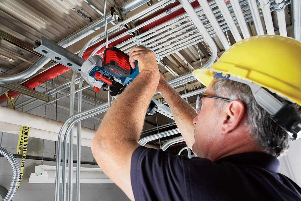 Bosch Bleu Scie Sans Fil 06012A0401 Scie à Ruban Sans Fil GCB 18V-63 Solo L-BOXX 6 Bosch Bleu Scie Sans Fil 06012A0401 Scie à Ruban Sans Fil GCB 18V-63 Solo L-BOXX – Image 6