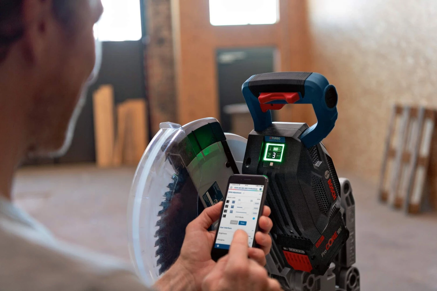 Bosch Bleu Scie Sans Fil 0601B43000 Scie Radiale GCM 18V-305 GDC 3 Bosch Bleu Scie Sans Fil 0601B43000 Scie Radiale GCM 18V-305 GDC – Image 3