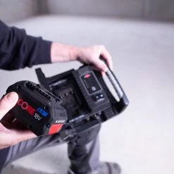 Brennenstuhl Lampe De Chantier Sans Fil 1173140400 Batterie De Projecteurs LED Mobiles MULTI 4000 MA, 4500lm, IP65 9 Brennenstuhl Lampe De Chantier Sans Fil 1173140400 Batterie De Projecteurs LED Mobiles MULTI 4000 MA, 4500lm, IP65 -Perceuses sans fil Soldes 1173140400 batterie de projecteurs led mobiles multi 4000 ma 4500lm ip65 3