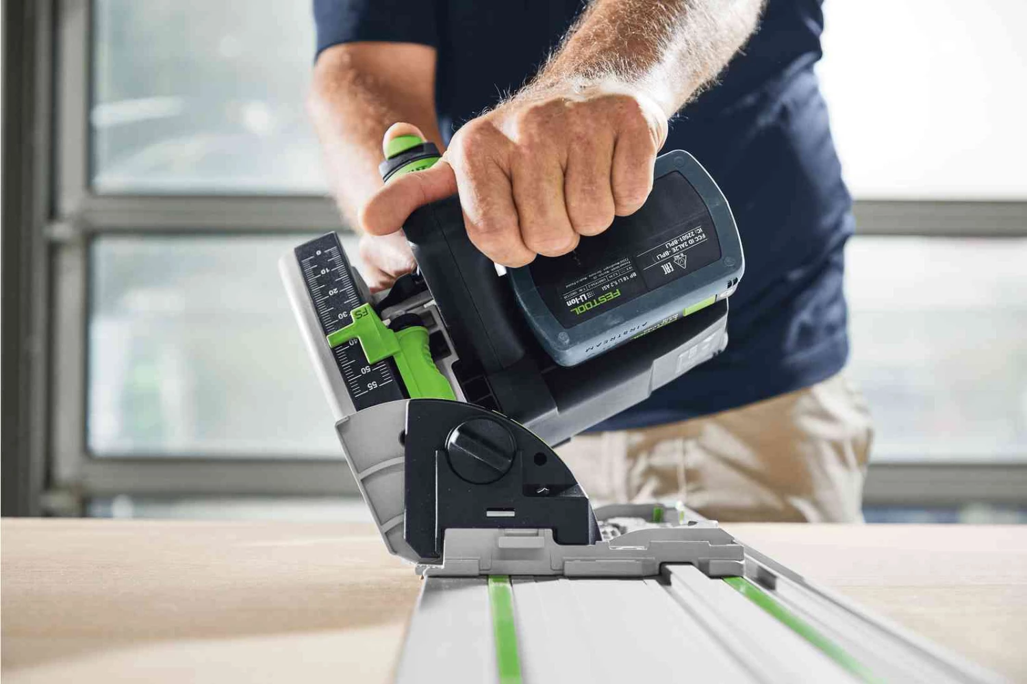 Festool Scie Sans Fil 576712 Scie Plongeante TSC 55 KEB-Basic 5 Festool Scie Sans Fil 576712 Scie Plongeante TSC 55 KEB-Basic – Image 5