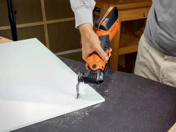 Fein Outils Multifonction AFMM 18 QSL Machine Oscillante Sans Fil 18V 2,5Ah Li-ion 3 Fein Outils Multifonction AFMM 18 QSL Machine Oscillante Sans Fil 18V 2,5Ah Li-ion – Image 3