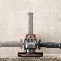 Black & Decker Meuleuse Sans Fil BCG720M1-QW Meuleuse D'angle Sans Fil 18 Volt 4.0 Ah Li-ion 8 Black & Decker Meuleuse Sans Fil BCG720M1-QW Meuleuse D'angle Sans Fil 18 Volt 4.0 Ah Li-ion -Perceuses sans fil Soldes bcg720m1 qw meuleuse d angle sans fil 18 volt 4 0 ah li ion 2