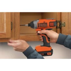 Black & Decker Visseuse à Choc Sans Fil BDCIM18N-XJ Visseuse à Chocs 18 Volts Sans Batteries Ni Chargeur -Perceuses sans fil Soldes bdcim18n xj visseuse a chocs 18 volts sans batteries ni chargeur 4