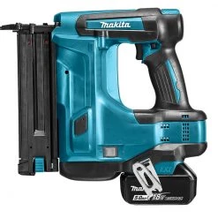 Makita Cloueur Sans Fil DBN500RTJ Cloueur 18V 5.0Ah Li-Ion