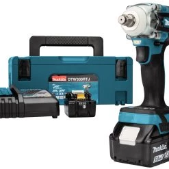 Makita Clé à Choc Sans Fil DTW300RTJ Clé à Chocs 1/2" 330Nm 18 Volt 5.0 AH Li-ion 9 Makita Clé à Choc Sans Fil DTW300RTJ Clé à Chocs 1/2" 330Nm 18 Volt 5.0 AH Li-ion -Perceuses sans fil Soldes dtw300rtj cle a chocs 1 2q 330nm 18 volt 5 0 ah li ion 4