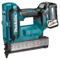 Makita Cloueur Sans Fil FN001GA202 Cloueur 40V Max 2.0Ah Li-Ion Dans MBox