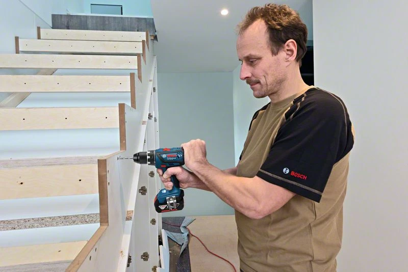 Bosch Bleu GSR 18V-28 Perceuse Sans Fil 18V 2.0 AH Li-ion En L-Case 2 Bosch Bleu GSR 18V-28 Perceuse Sans Fil 18V 2.0 AH Li-ion En L-Case – Image 2