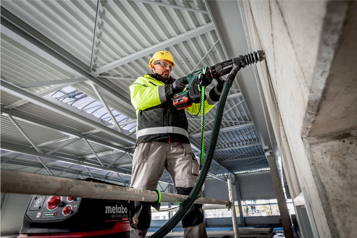 Metabo Marteau Perforateur Sans Fil KHA 18 LTX BL 40 Marteau Combi Sans Fil SDS-max 8.6 J 18V Sans Batteries Et Chargeur 600752840 2 Metabo Marteau Perforateur Sans Fil KHA 18 LTX BL 40 Marteau Combi Sans Fil SDS-max 8.6 J 18V Sans Batteries Et Chargeur 600752840 – Image 2