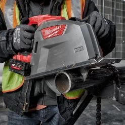 Milwaukee Scie Sans Fil M18 FUEL™ Scie Circulaire Métal 66 Mm FMCS66-121C -Perceuses sans fil Soldes m18 fuelt scie circulaire metal 66 mm fmcs66 121c 5