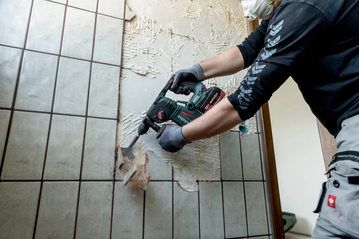 Metabo Marteau Perforateur Sans Fil Marteau Combiné KH 18 LTX BL 24 Accu SDS-Plus 18V 4,0Ah LiHD 601713800 2 Metabo Marteau Perforateur Sans Fil Marteau Combiné KH 18 LTX BL 24 Accu SDS-Plus 18V 4,0Ah LiHD 601713800 – Image 2