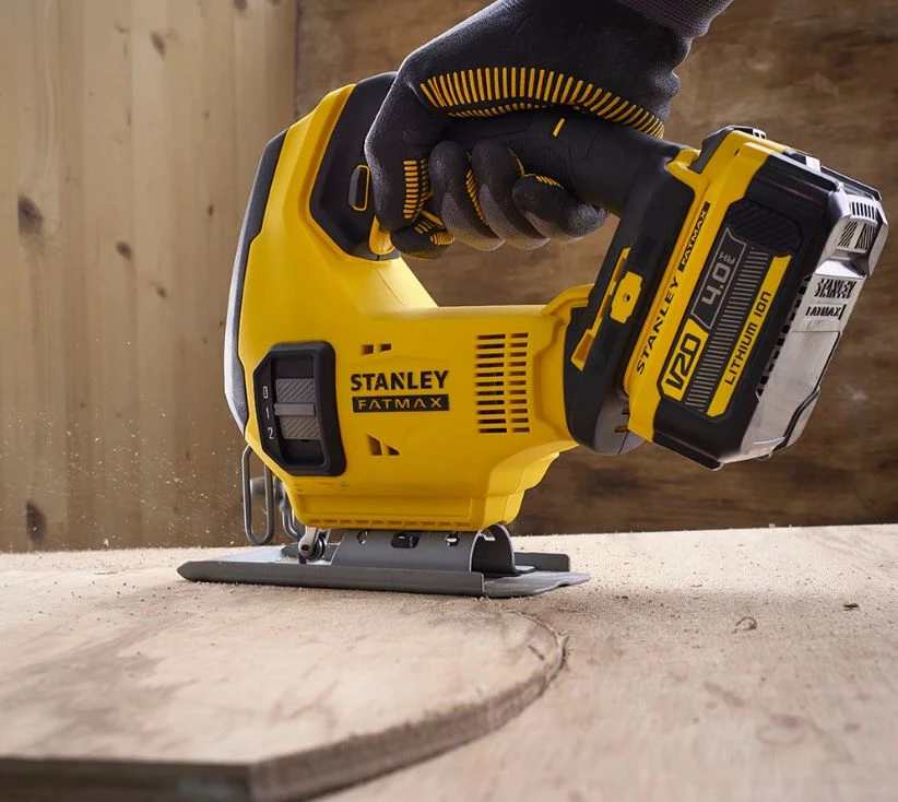 Stanley Scie Sans Fil SFMCS600M2K Scie Sauteuse FATMAX® V20 Accu 18 Volt 4.0Ah Li-Ion 4 Stanley Scie Sans Fil SFMCS600M2K Scie Sauteuse FATMAX® V20 Accu 18 Volt 4.0Ah Li-Ion – Image 4